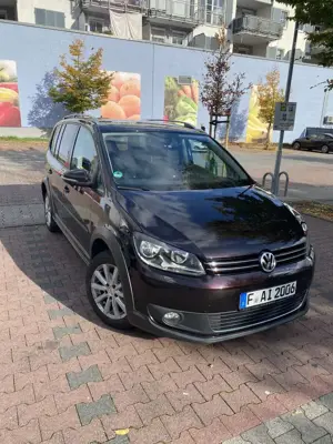 Volkswagen Cross Touran