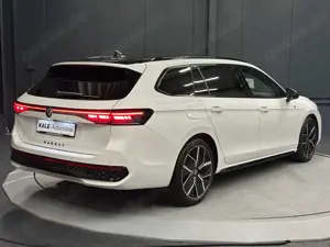 Volkswagen Passat Variant 142 kW 4Motion R-Line/Signature *Dach/Schwarz*AHK* Bild 5