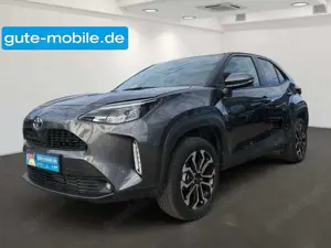 Toyota Yaris Cross 5-Türer Team Deutschland 1,5-l-VVT-iE Hybrid Syst
