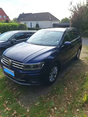Volkswagen Tiguan HIGHLINE 2.0 TSI 4Motion, PANO, STANDH, LED, AHK,