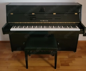 Klavier Piano YAMAHA C-109, Erstbesitz, Top-Zustand, inkl. Hocker