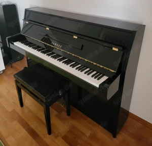 Klavier Piano YAMAHA C-109, Erstbesitz, Top-Zustand, inkl. Hocker Bild 4
