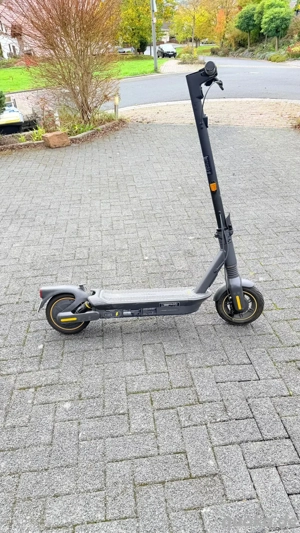 E-Scooter Ninebot KickScooter Max G2D