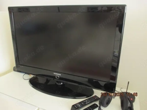 TV-Anlage incl. Samsung-TV, SAT-Receiver, Kopfhörer, Video-Recorder, DVD-Player