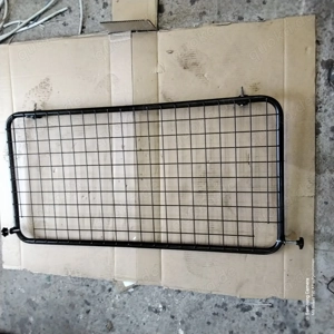 Hundegitter für PKW (Landrover Defender)