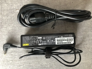 Original Fujitsu Netzteil für Notebook   Laptop Bild 3