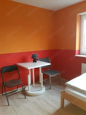 Zimmer möbliert  Bild 4 Zimmer möbliert  Bild 4