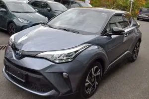 Toyota C-HR Hybrid Team D