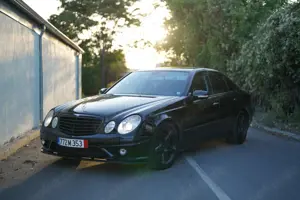 Mercedes-Benz E 500 4Matic Automatik Avantgarde