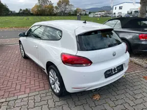 Volkswagen Scirocco 1.4 TSI 90 kW aus 1.Hand+Scheckheft+Winterräder Bild 4