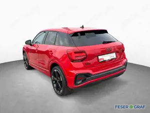 Audi Q2 40 TFSI qu. S tronic - S line - Apple CarPlay Bild 5