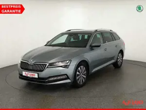 Skoda Superb Combi 2.0 TDI DSG Style LED Navi ACC AHK DA