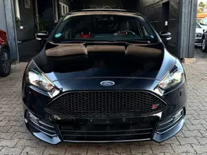 Ford Focus ST, SPORTSITZE