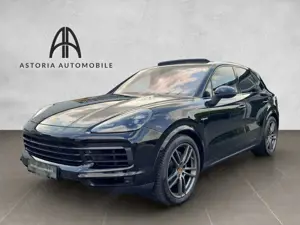 Porsche Cayenne E-Hybrid HuD Pano SoftClo. Luft Bose 14W