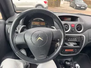 Citroen C3 C3 Pluriel 1.6 16V Senso Drive Exclusive Bild 2