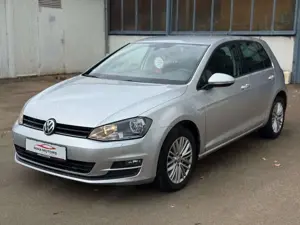 Volkswagen Golf VII Lim. Cup* Finanzierung4,69%*Garantie*
