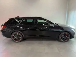 CUPRA Leon Sportstourer 1.5 eTSI PANO AHK PERFORMANCE Bild 4