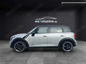 MINI Others Cooper S Countryman All4 Pano Navi Leder Bild 2