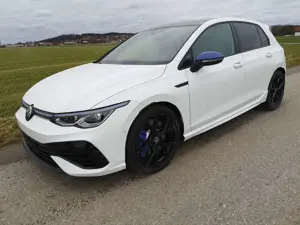 Volkswagen Golf 2.0 TSI R 20 Years 4Motion Head Up Virtual Bild 1