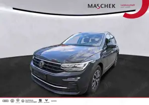 Volkswagen Tiguan 2.0 TDI Navi LED Sitzh PDC elektr. Heckklappe ACC