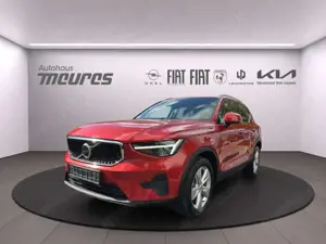 Volvo XC40 Core 2WD Apple CarPlay El. Heckklappe Klimaautom R