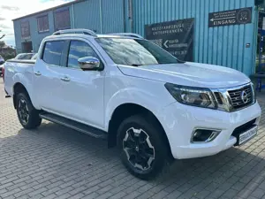 Nissan Navara NP300 DC AUTOM/MOTOR 20.000KM+AHK3.5+DIFF