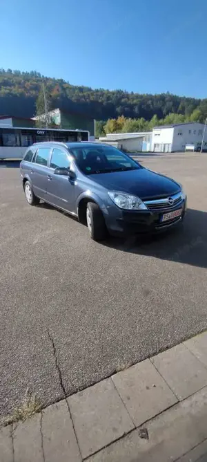 Opel Astra 1.6 Caravan Edition