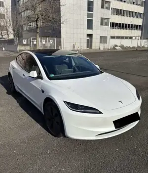 Tesla Model 3 RWD Hinterradantrieb