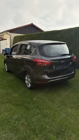 Ford B-Max Titanium Bild 5