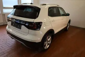 Volkswagen T-Cross Style/LED/R.Kamera/ACC/ Garantie ! Bild 5