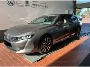 Peugeot 508 SW 1.2 PureTech 130 *Allure*ACC+PDC+Stzhzg+LWS+GJR