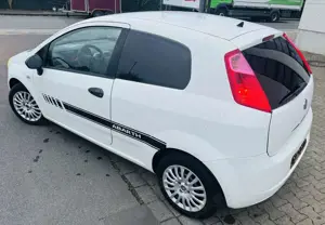Fiat Grande Punto 1.2 8V / ABARTH STYLE / WEIß / SONDERPREIS Bild 4
