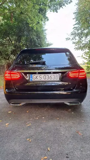 Mercedes-Benz C 220 d T 9G-TRONIC Exclusive Bild 4