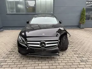 Mercedes-Benz E 200 E E 200