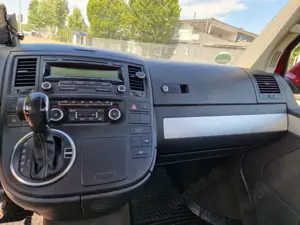 Volkswagen T5 Multivan T5 TDI (BiTDI) 4MOTION Kurz Edition 25 Bild 5