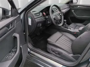 Skoda Superb Combi Premium Edition TDI*360°Ka Panodach Bild 5
