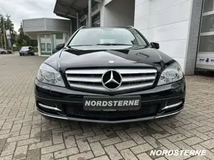 Mercedes-Benz C 300 C 300 T Avantgarde Schiebedach SHZ Harman Comand Bild 2