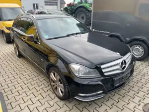 Mercedes-Benz C 180 Avantgarde / LEDER / NAVI Bild 4