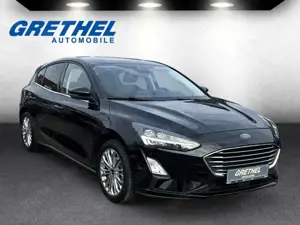 Ford Focus Titanium X AHK-abnehmbar Navi Digitales Cockpit LE