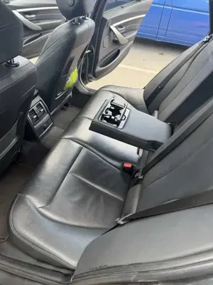 BMW 330 330i Touring Aut. M Sport Shadow Bild 5