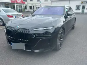 BMW 740 Baureihe 7 Lim 740 d xDrive M Sport*BW