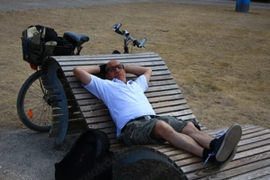 Real Punishment   wo Konsequenz auf Vertrauen trifft.