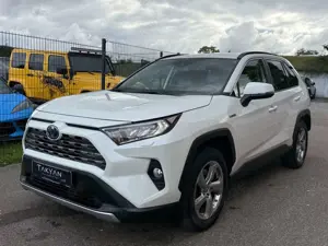 Toyota RAV 4 4 Hybrid 4x4 Team Deutschland / 2.Hand / LED Bild 3