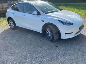 Tesla Model Y Model Y RWD Bild 3