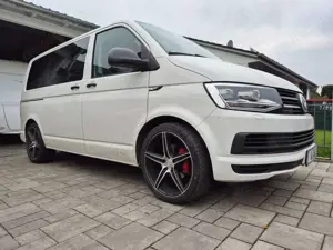 Volkswagen T6 Multivan TDI AHK abnehmbar LED NAVI KLIMATRONIK KAMERA