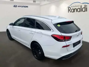 Hyundai i30 Kombi++1500ccm++159PS MILD HYBRID++ Bild 4