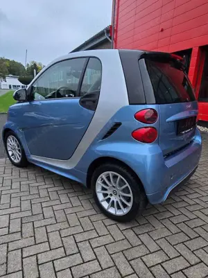smart forTwo Passion*58.000 KM*Servo*Klima*Navi* Bild 4