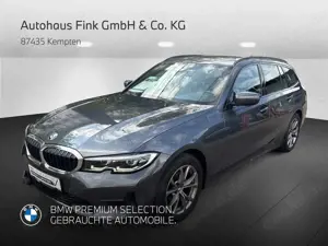 BMW 320 d xDrive A Sport Line DAB LED WLAN RFK Shz