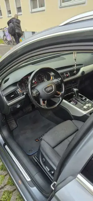 Audi A6 Avant 3.0 TDI quattro S tronic Bild 3