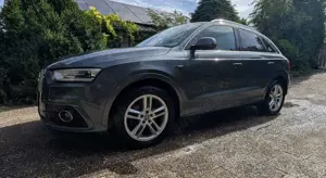 Audi Q3 2.0 TDI quattro S tronic Bild 4